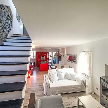 Terrazza Con Glicine By Interhome 度假居 *