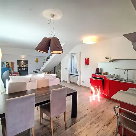 Terrazza Con Glicine By Interhome 度假居