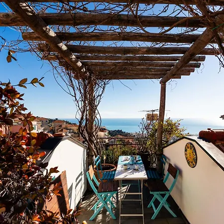 בית נופש Terrazza Con Glicine By Interhome אלסיו