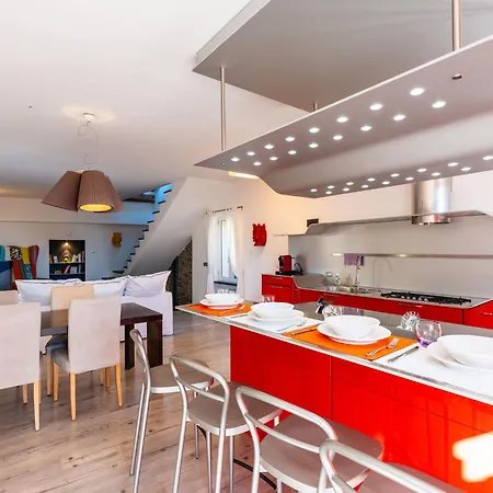 Prázdninový dům Terrazza Con Glicine By Interhome
