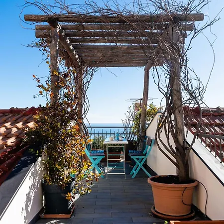 Дом отдыха Terrazza Con Glicine By Interhome