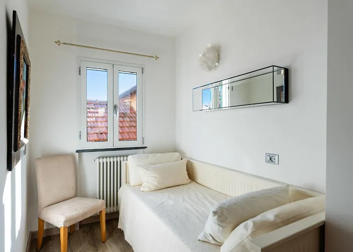 Terrazza Con Glicine By Interhome 펜션 *